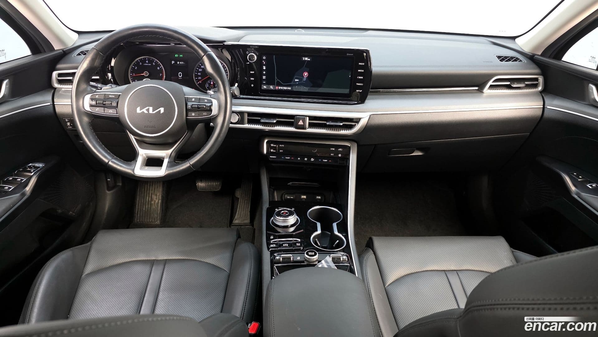 Main__Slider__Photo:K5 Kia 2023.6-6