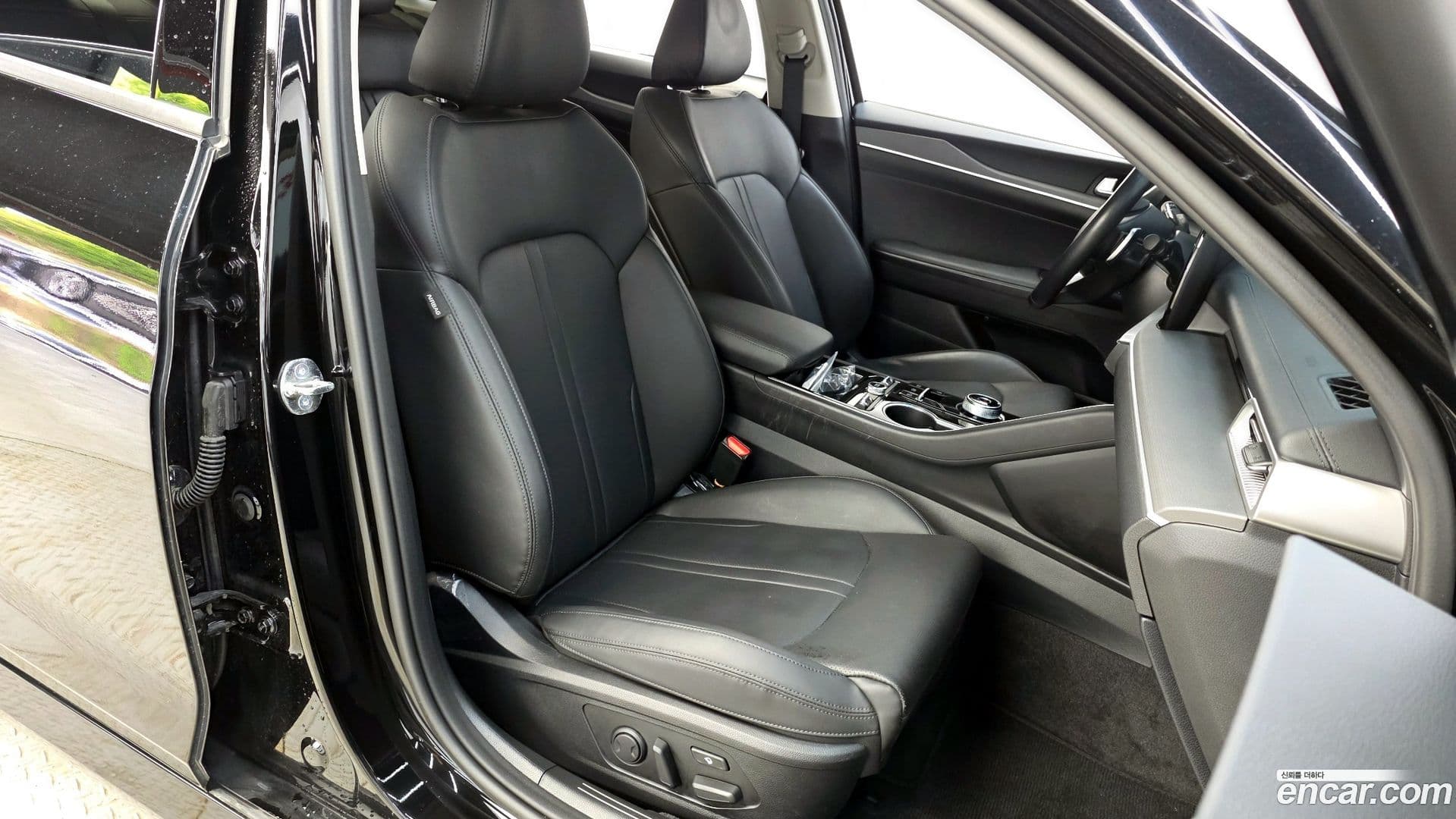 Main__Slider__Photo:K5 Kia 2023.6-11