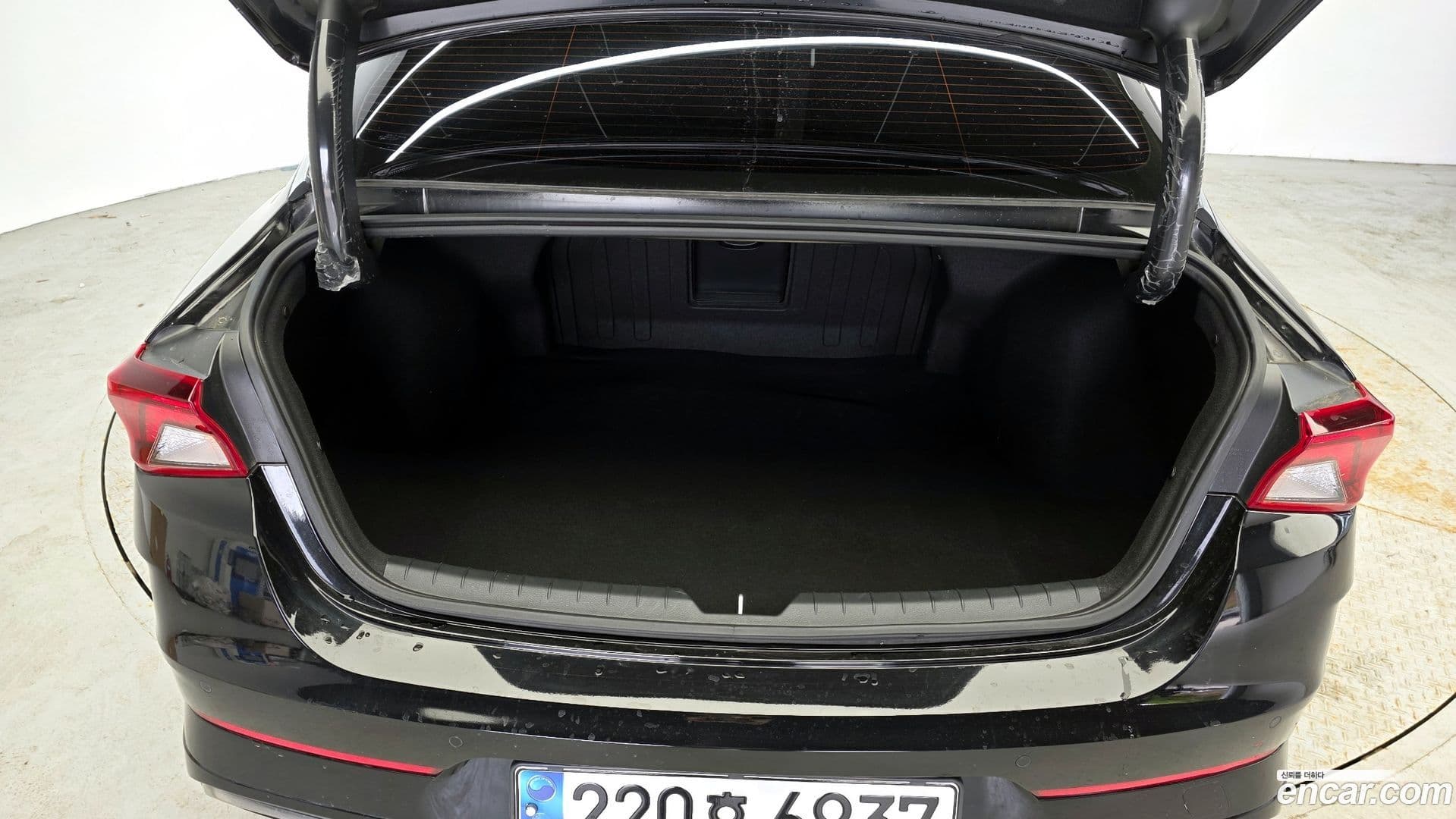Main__Slider__Photo:K5 Kia 2023.6-25