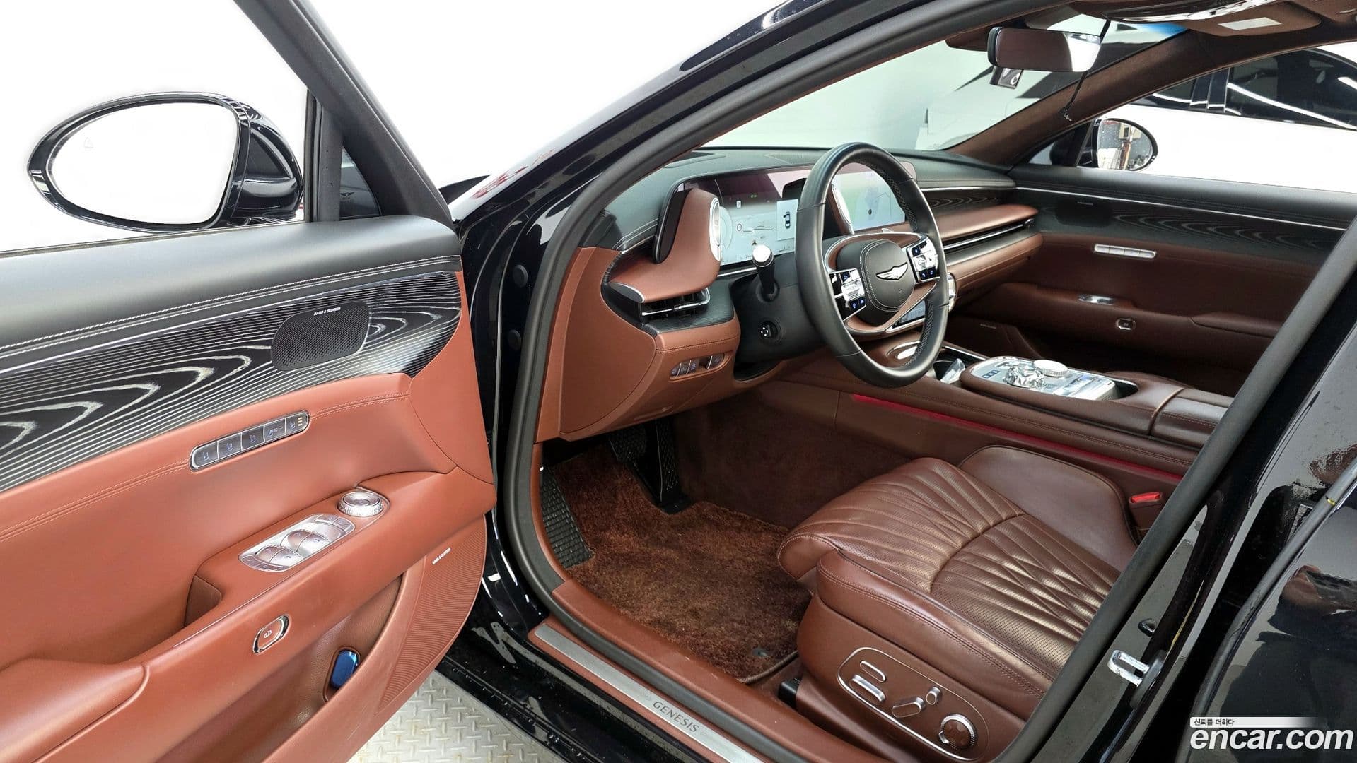 Main__Slider__Photo:G90 Genesis 2022.3-9