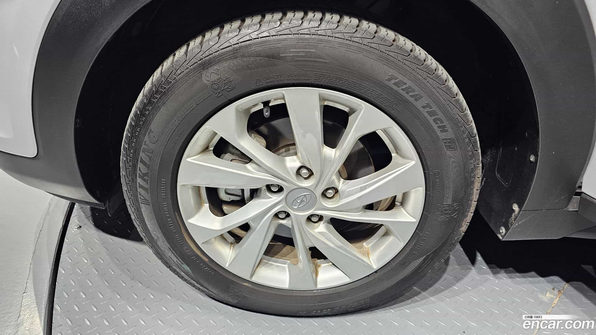 Tucson Hyundai 2019.4-OUTER-005