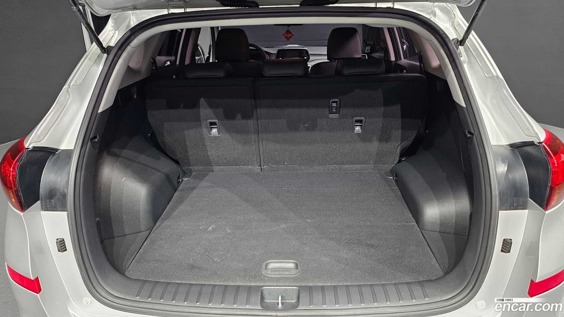 Tucson Hyundai 2019.4-OPTION-024
