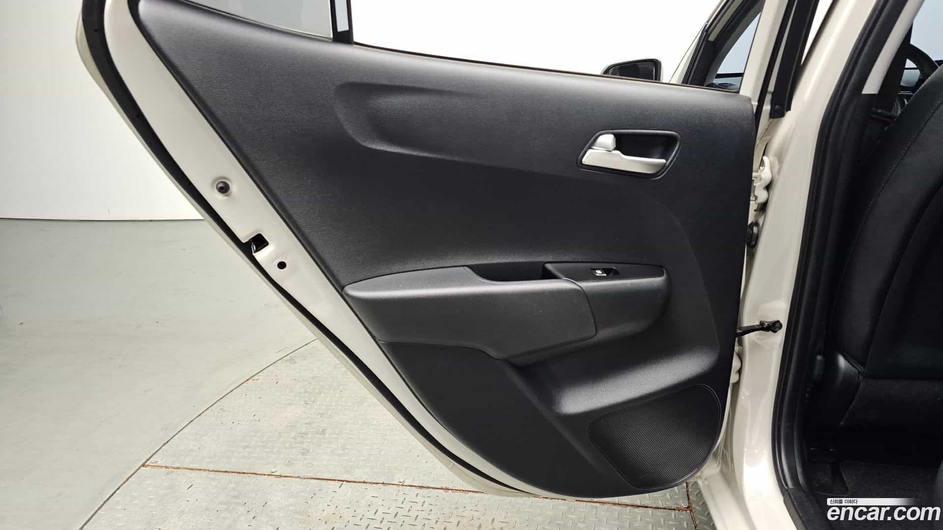 morning Kia 2022.3-INNER-035