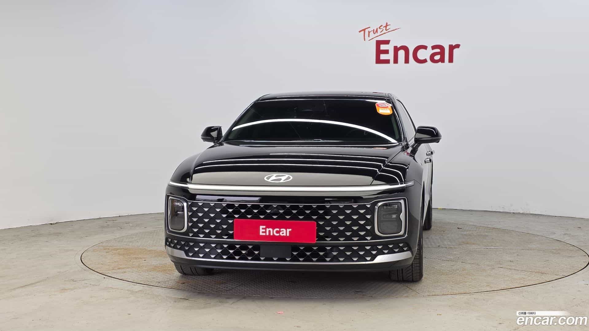 Grandeur Hyundai 2023.11-OUTER-003