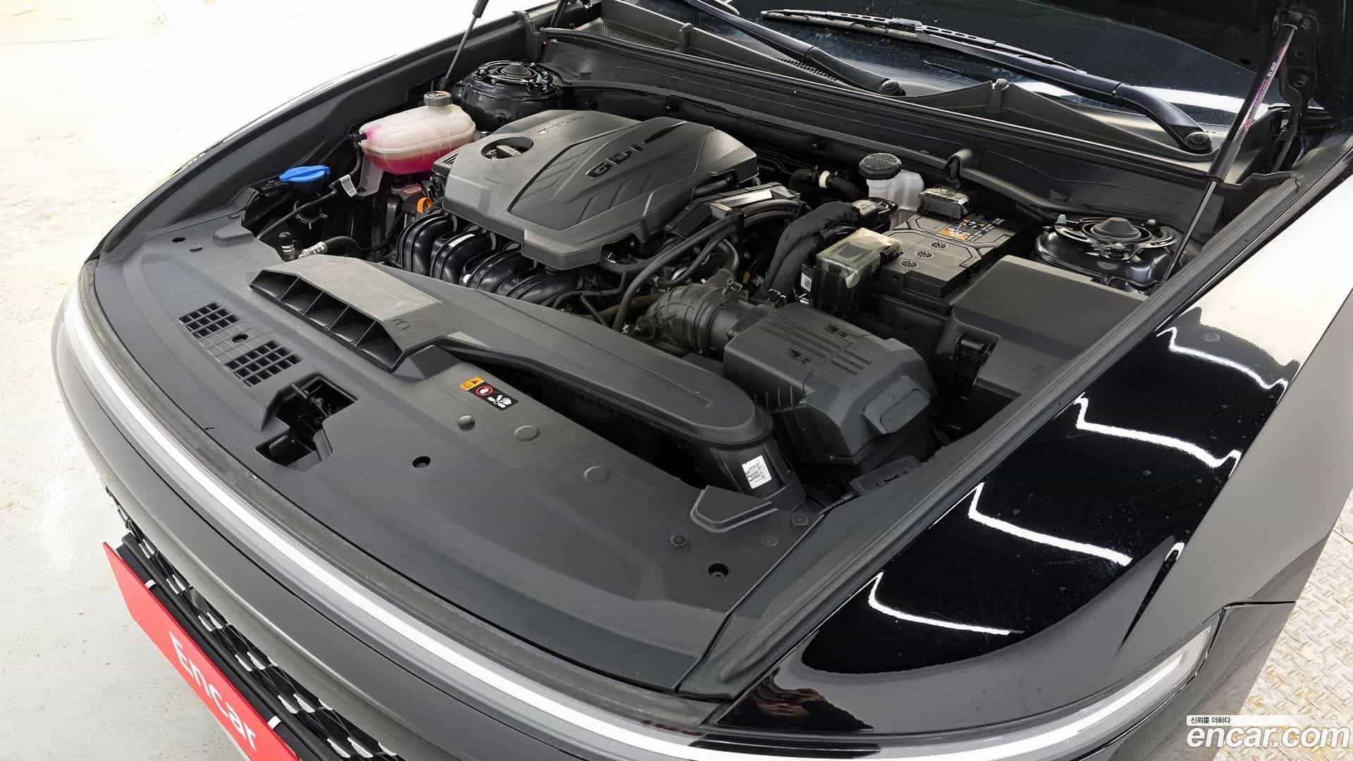 Grandeur Hyundai 2023.11-OUTER-006