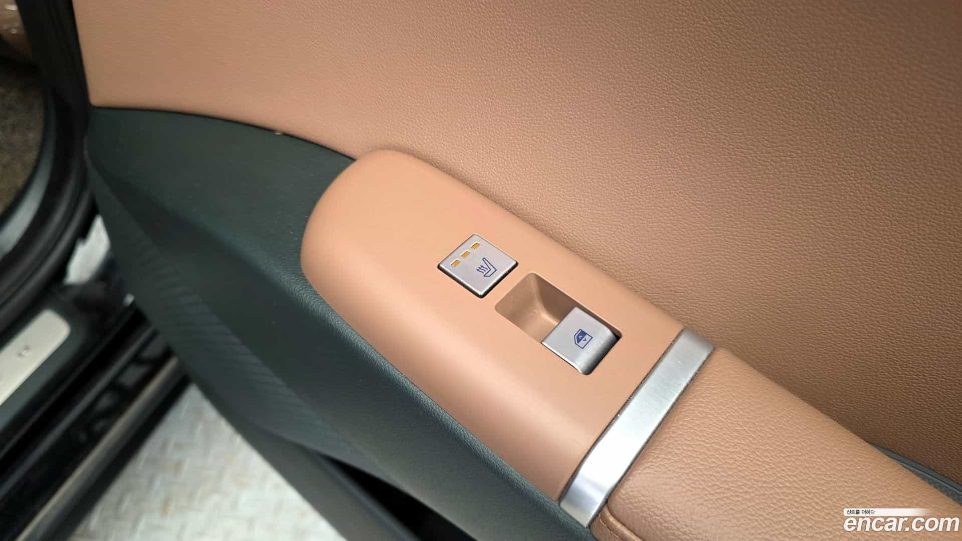 Grandeur Hyundai 2023.11-OPTION-023