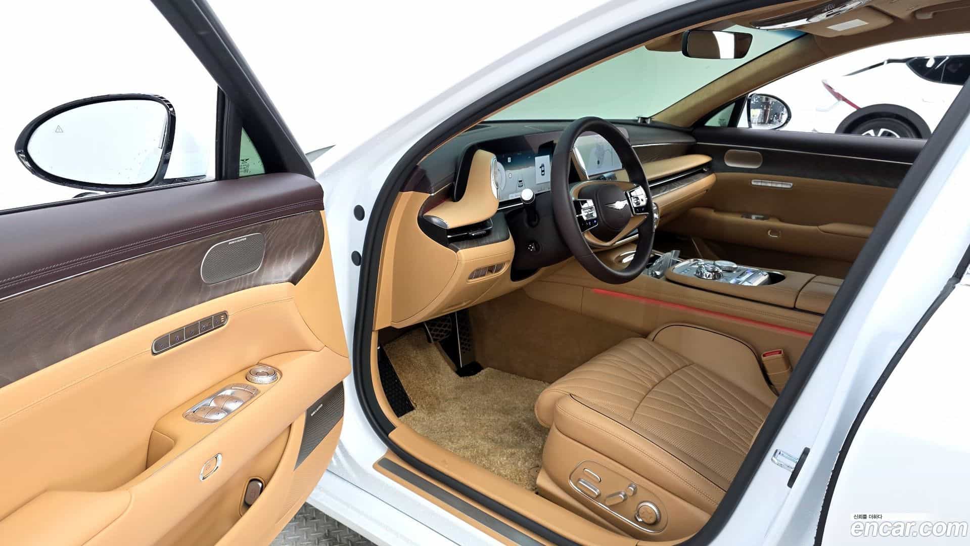 G90 Genesis 2025.9-INNER-010