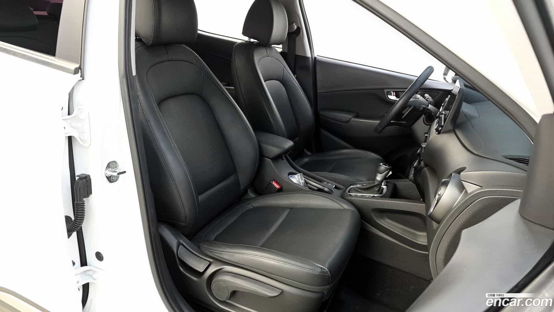 Kona Hyundai 2022.3-OPTION-015