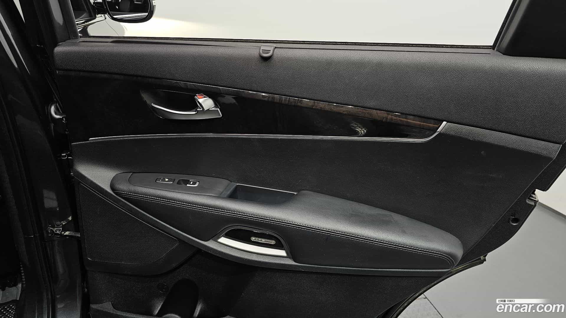 Sorento Kia 2015.3-INNER-035