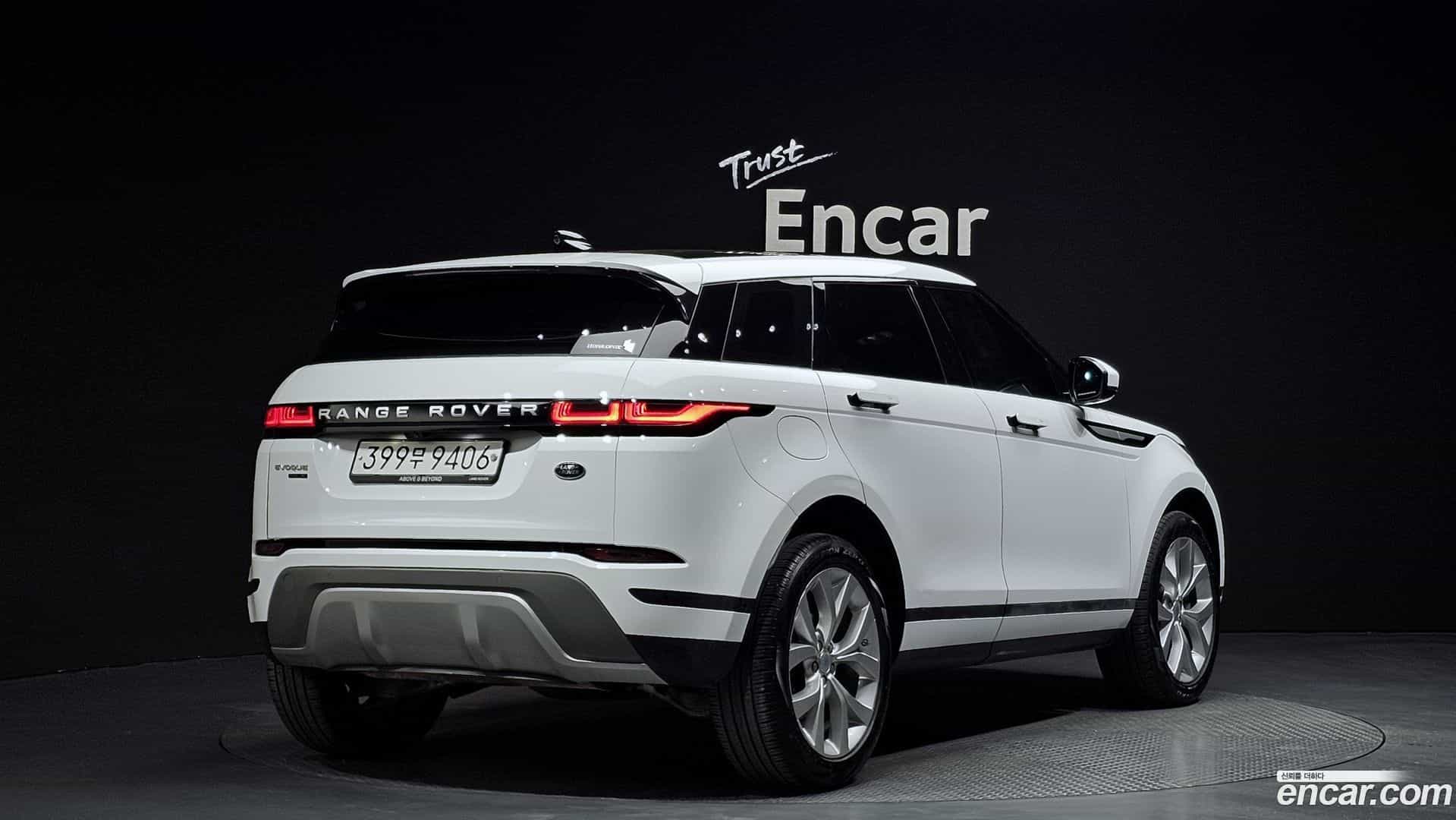 Range Rover Evoque Land Rover 2020.2-OUTER-002