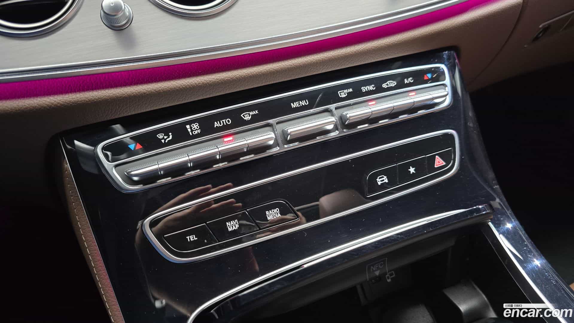 E-Class Mercedes-Benz 2021.2-OPTION-021