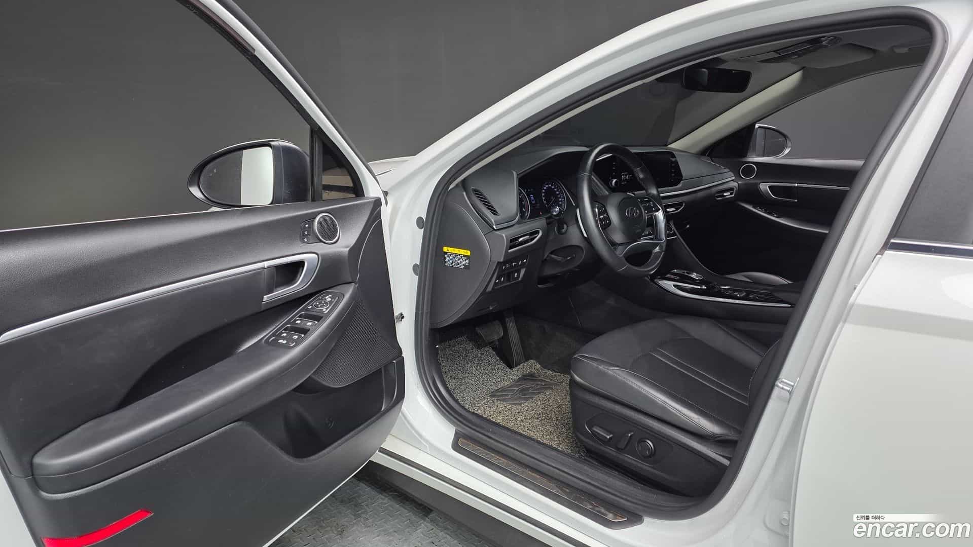 Sonata Hyundai 2019.5-INNER-010