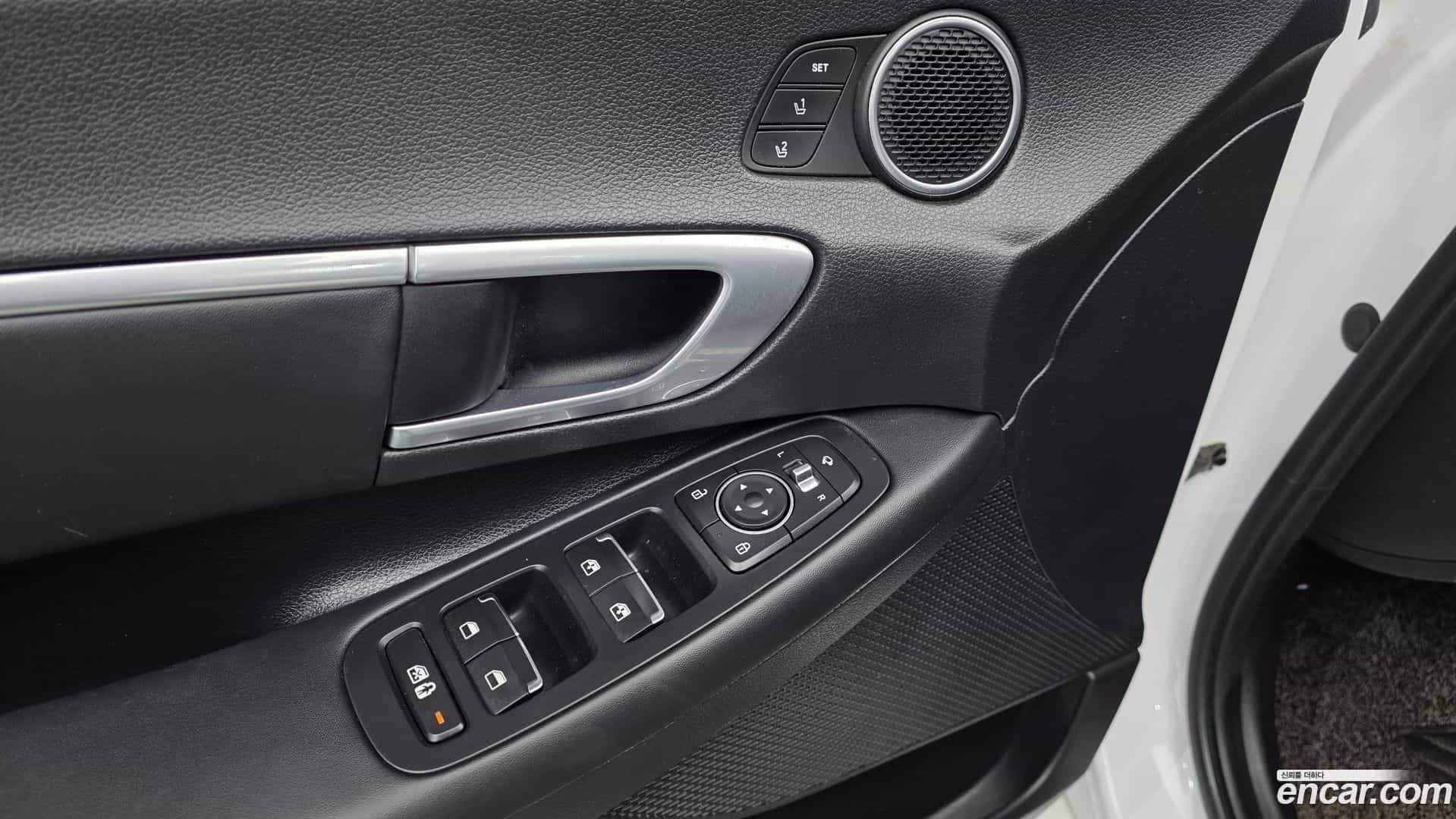 Sonata Hyundai 2019.5-OPTION-040