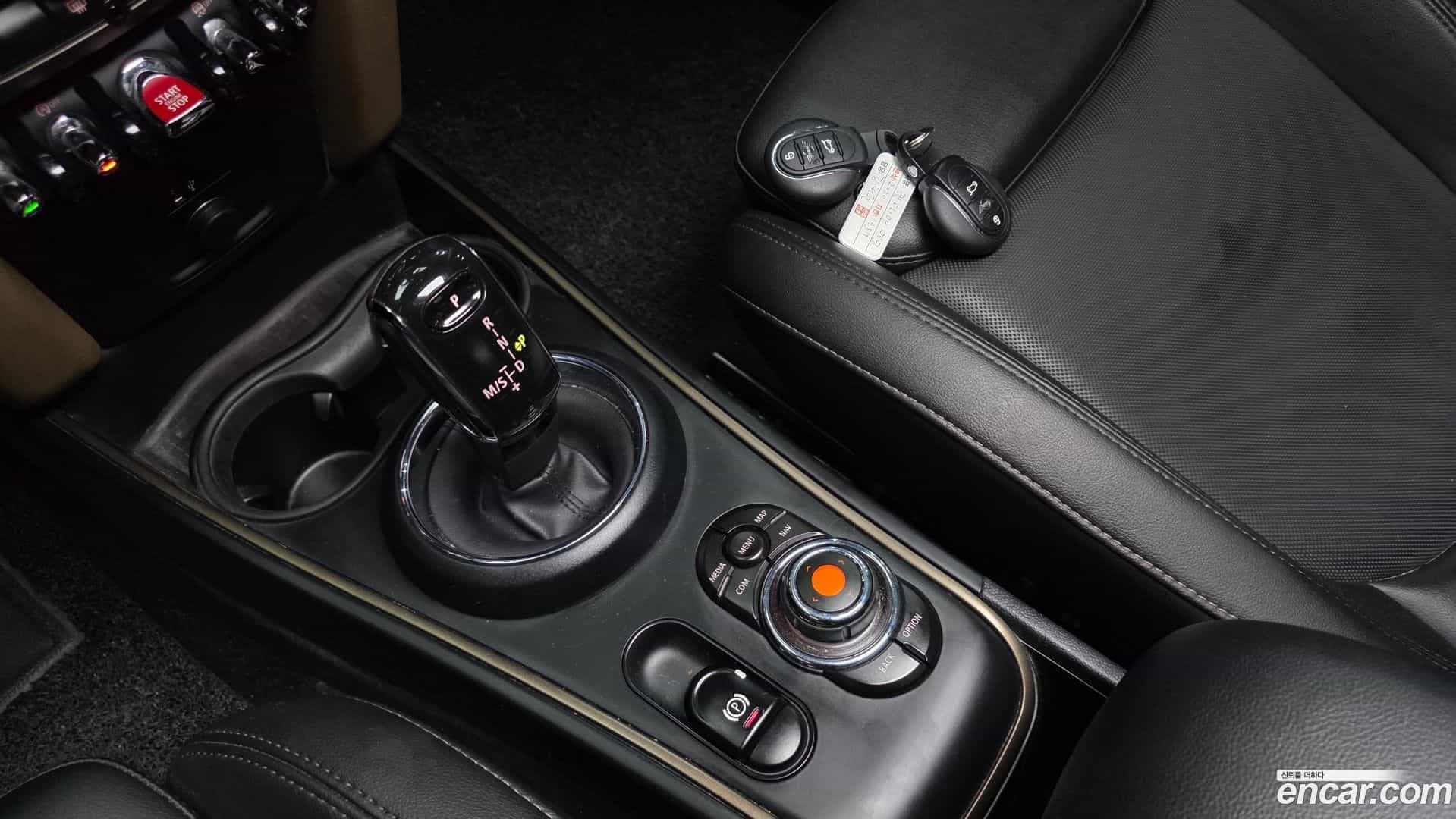Countryman Mini 2019.11-INNER-009