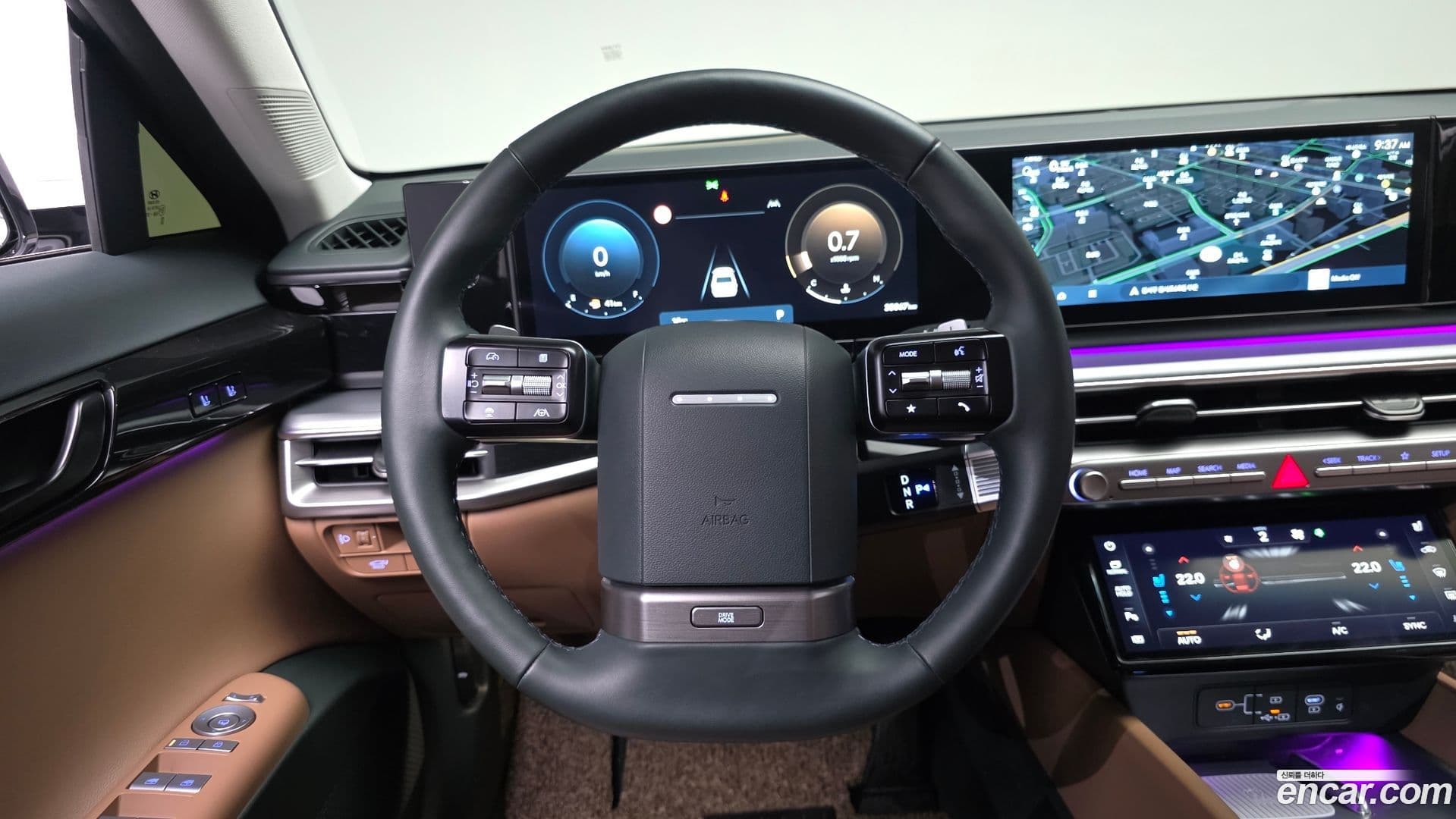 Main__Slider__Photo:Grandeur Hyundai 2023.3-11