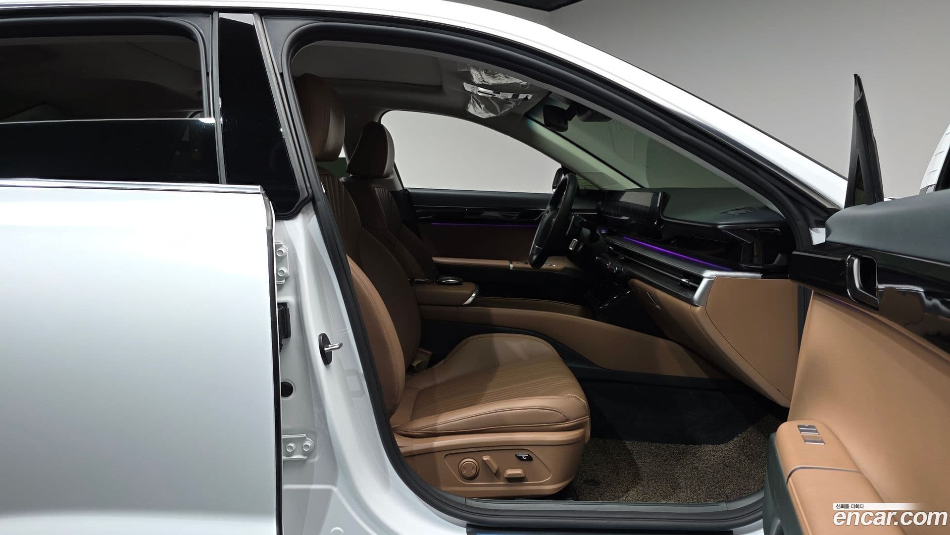 Main__Slider__Photo:Grandeur Hyundai 2023.3-25