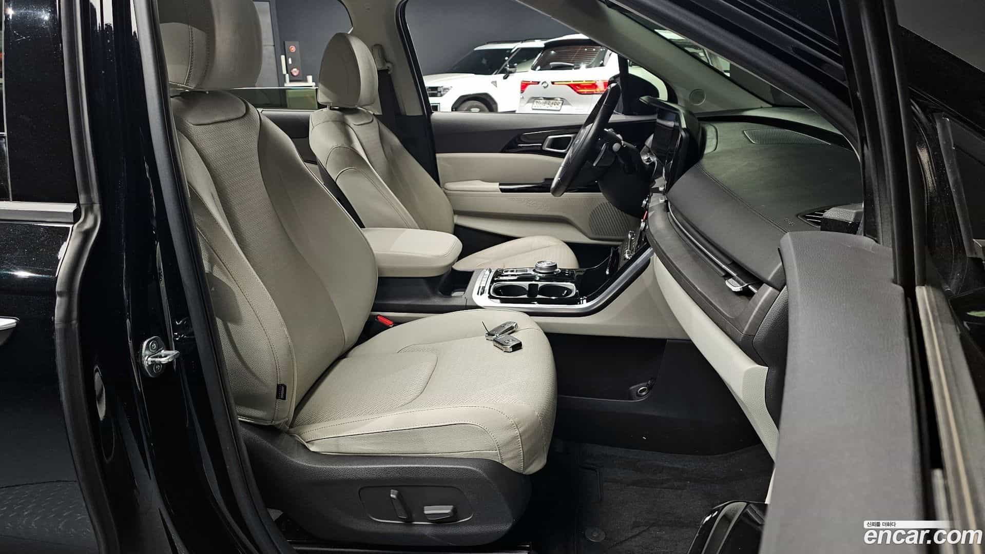 Canival Kia 2023.1-INNER-036
