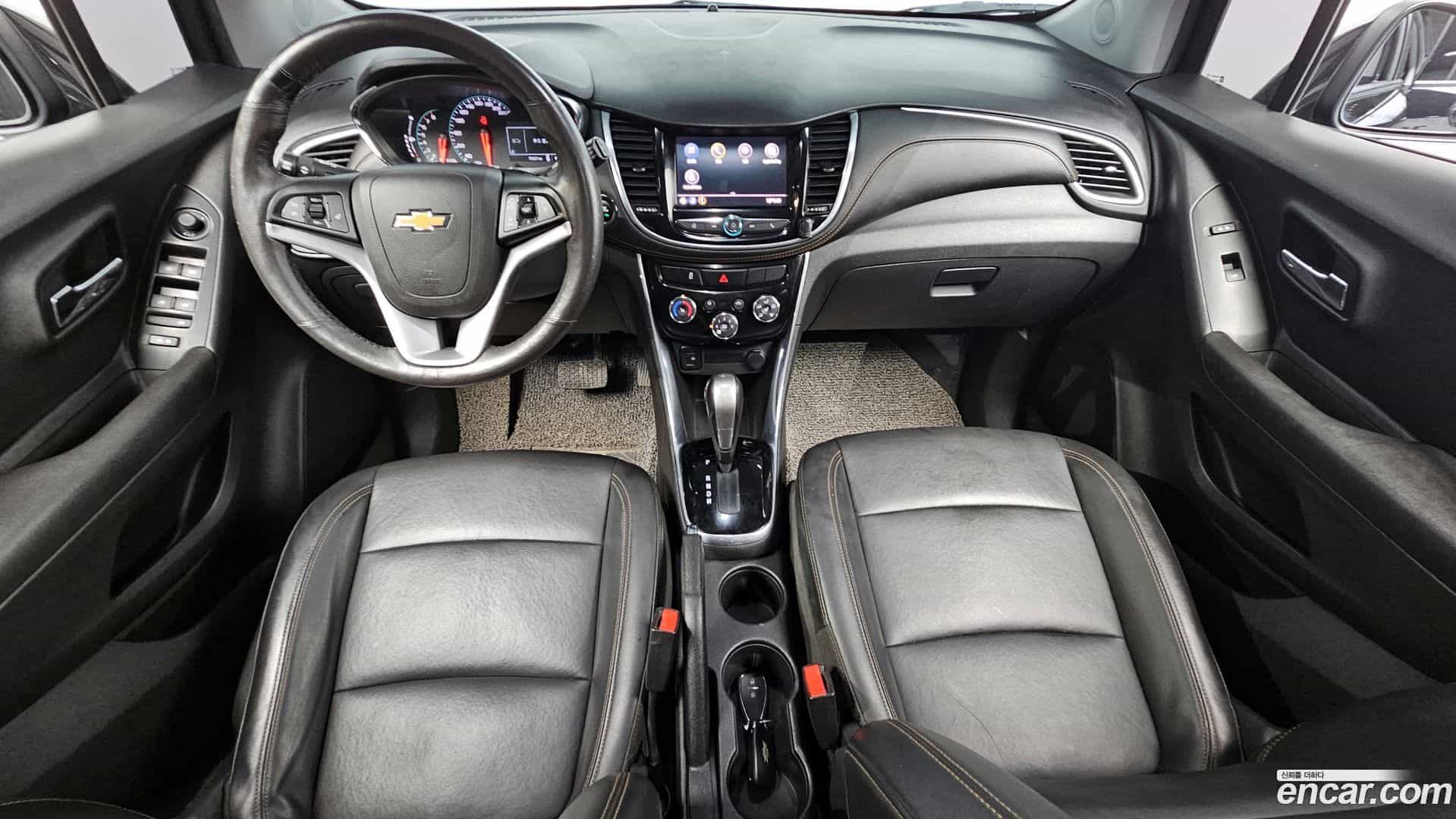 Trax Chevrolet 2020.3-INNER-007