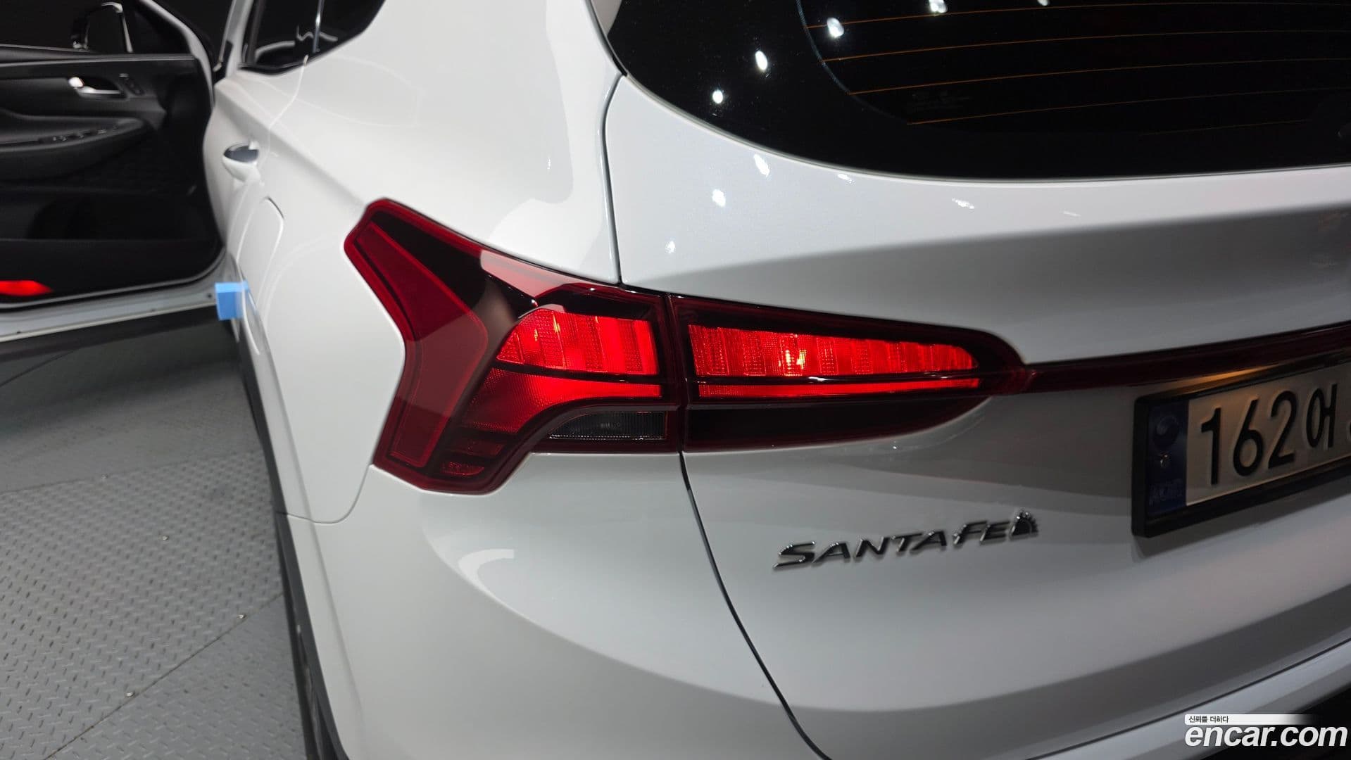 Main__Slider__Photo:Santafe Hyundai 2020.7-22