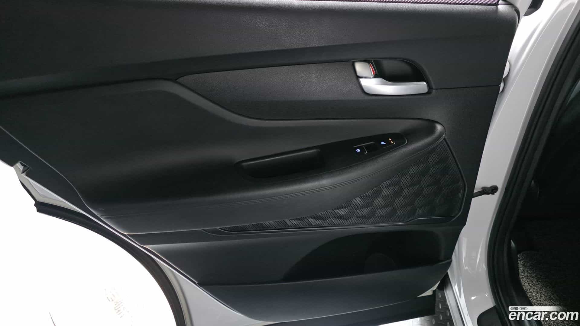 Santafe Hyundai 2020.7-INNER-035