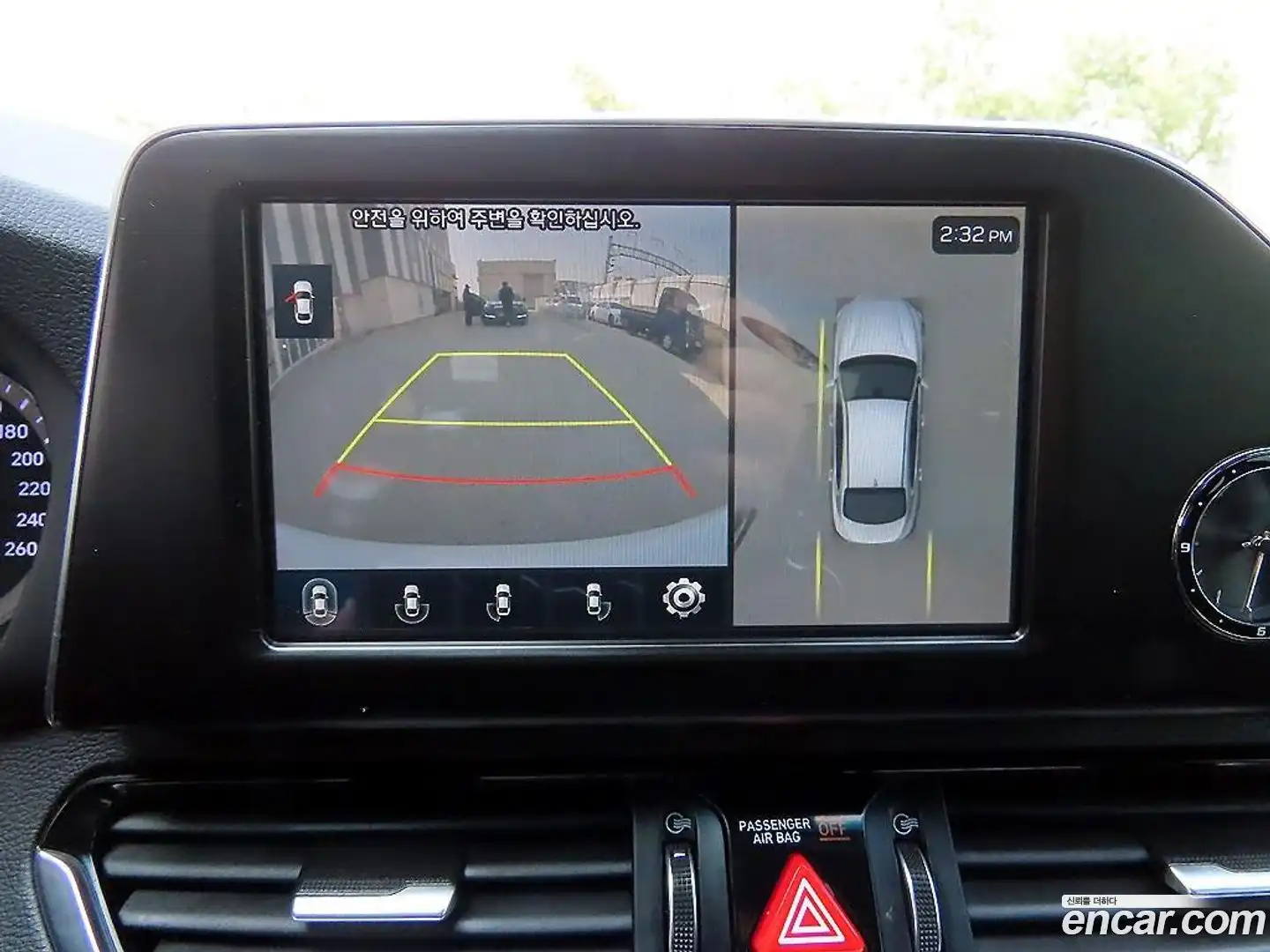 Grandeur Hyundai 2019.0-OPTION-018