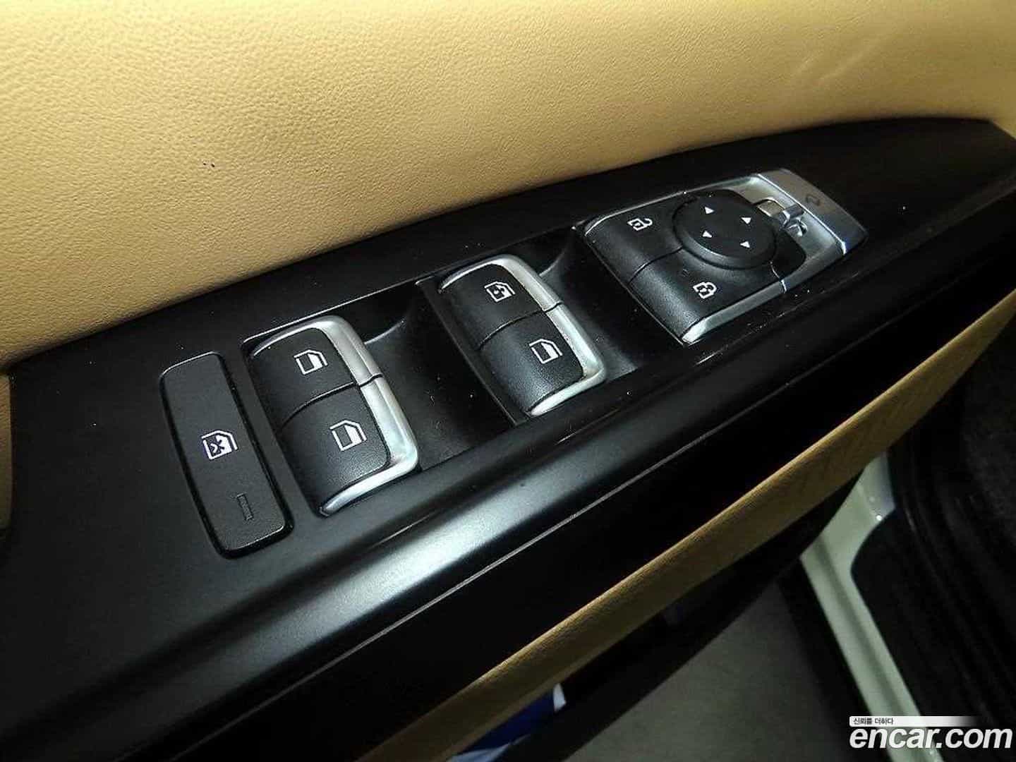 Canival Kia 2023.0-OPTION-017