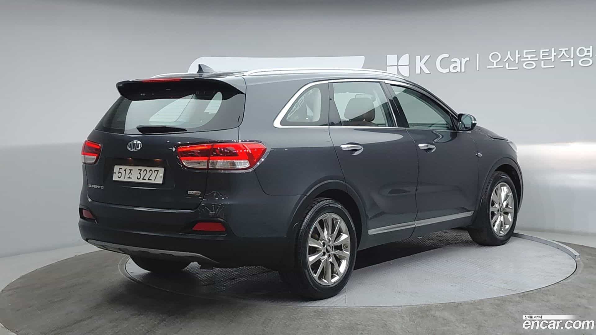 Sorento Kia 2017.4-OUTER-002