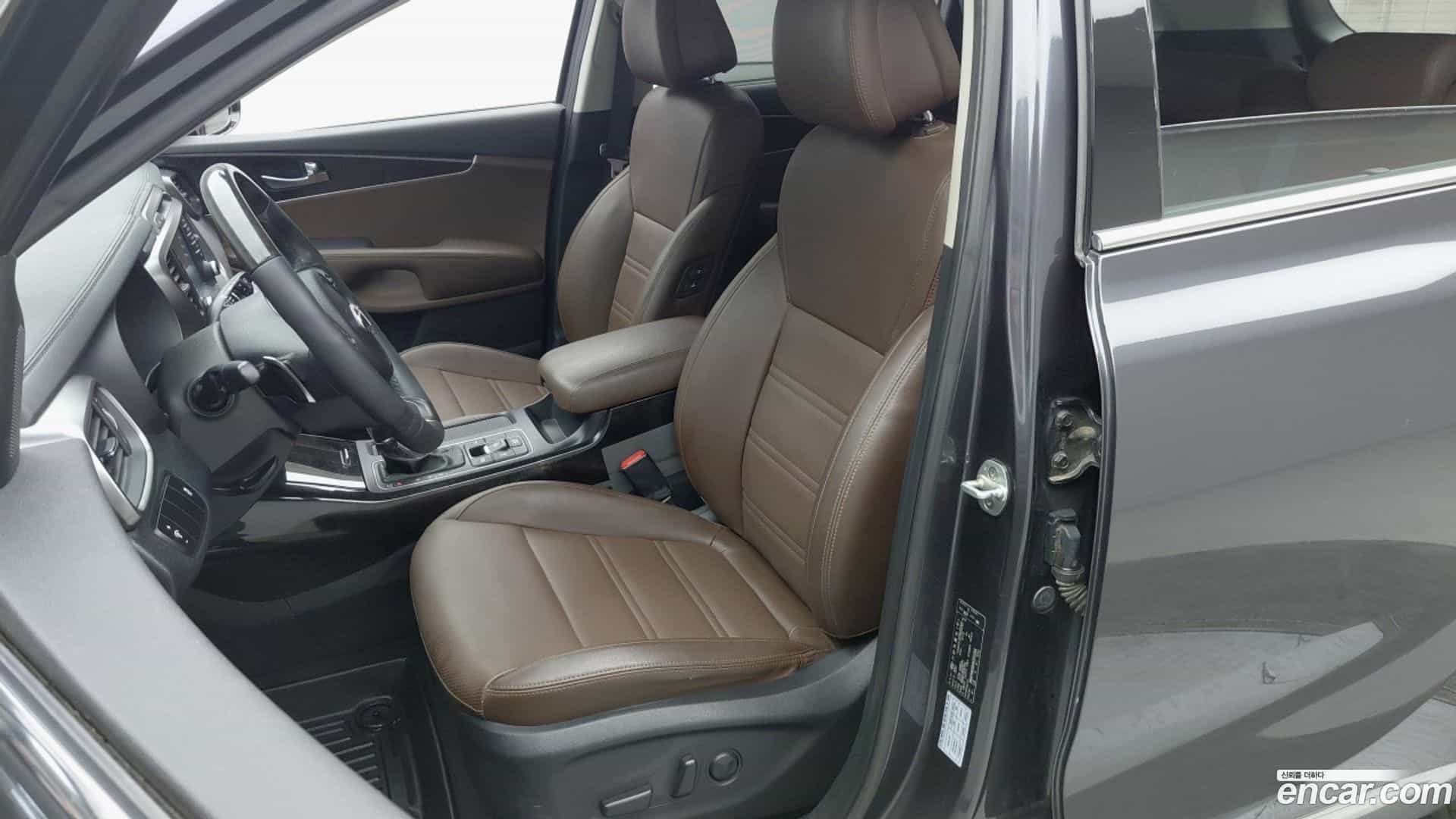 Sorento Kia 2017.4-OUTER-004