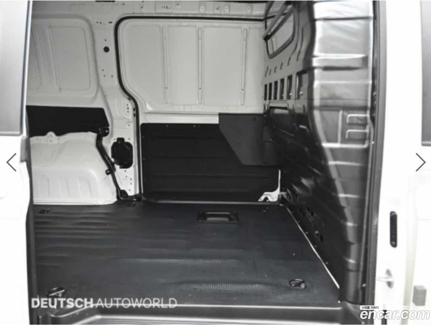 Staria Hyundai 2025.4-OPTION-016