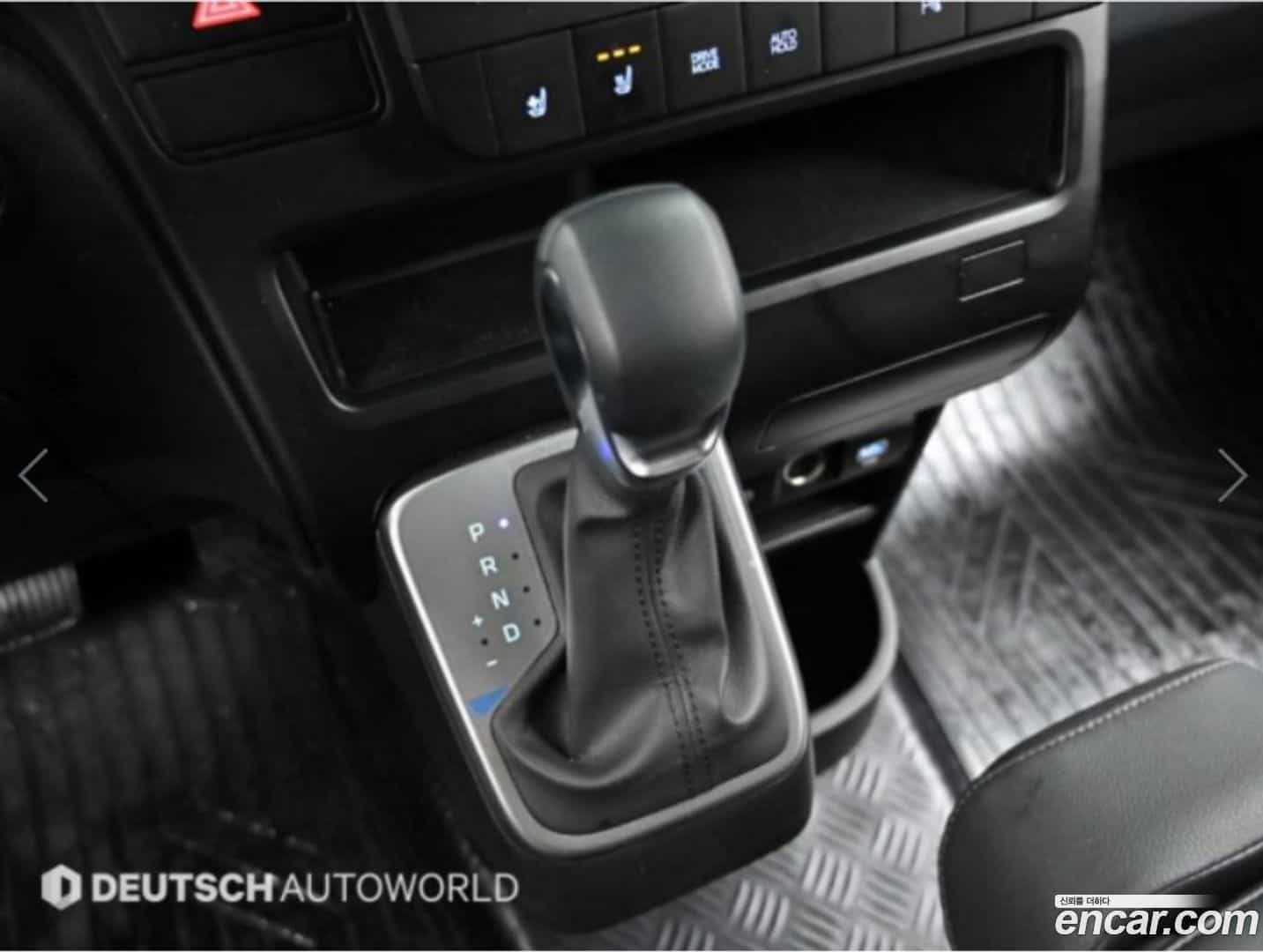 Staria Hyundai 2025.4-OPTION-020