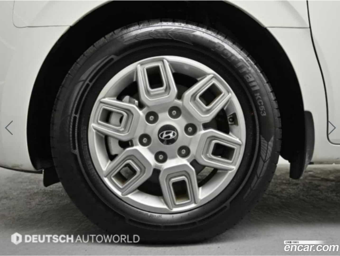 Staria Hyundai 2025.4-OPTION-024
