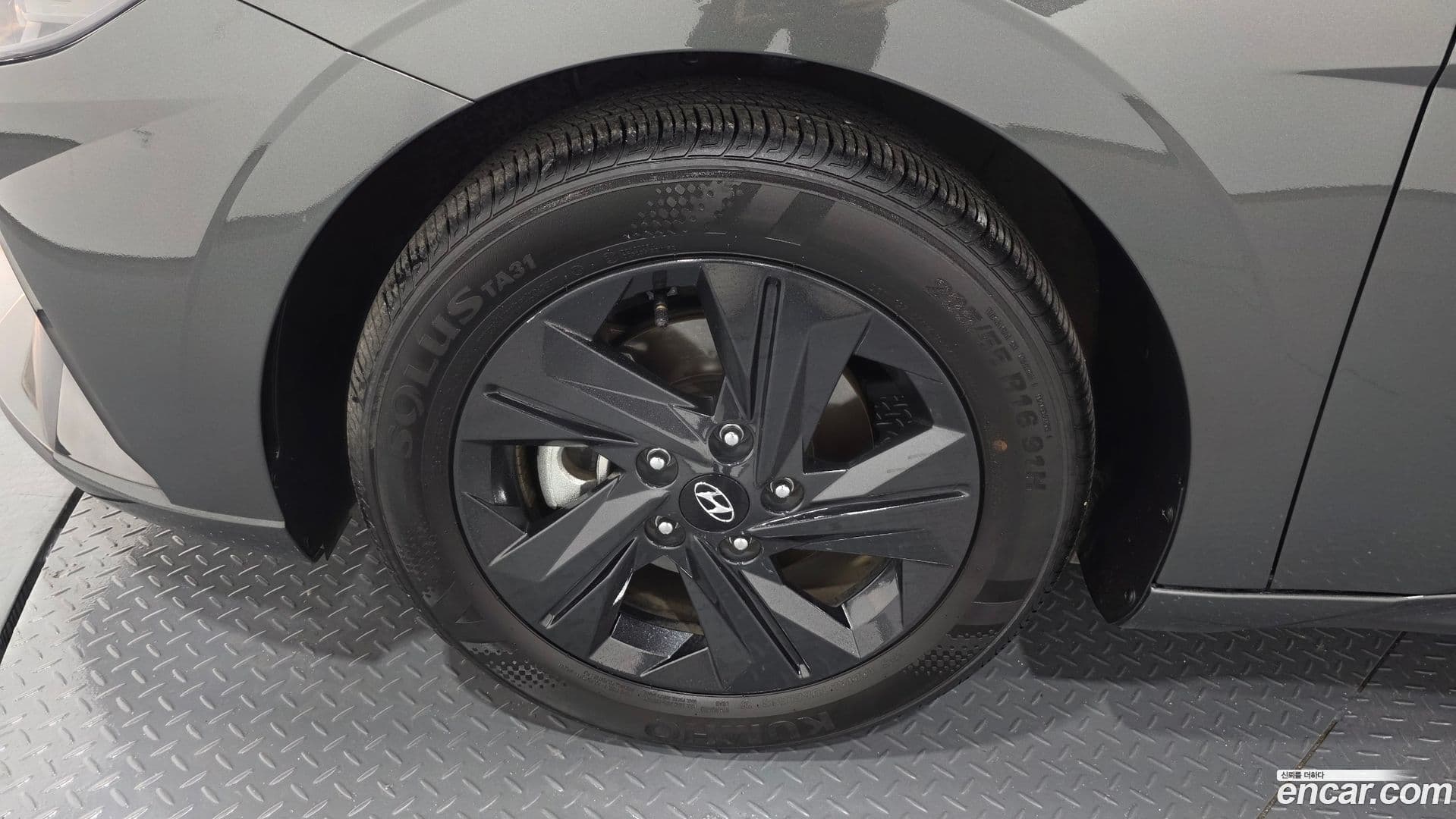 Main__Slider__Photo:AVANTE Hyundai 2022.4-4