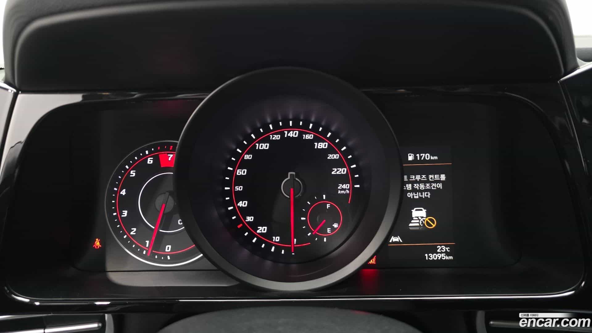 AVANTE Hyundai 2022.4-INNER-008