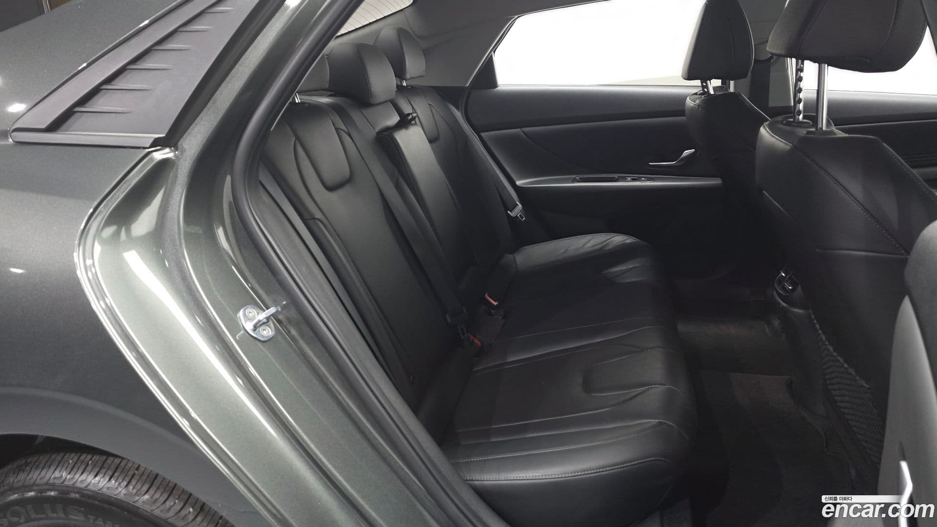 Main__Slider__Photo:AVANTE Hyundai 2022.4-10
