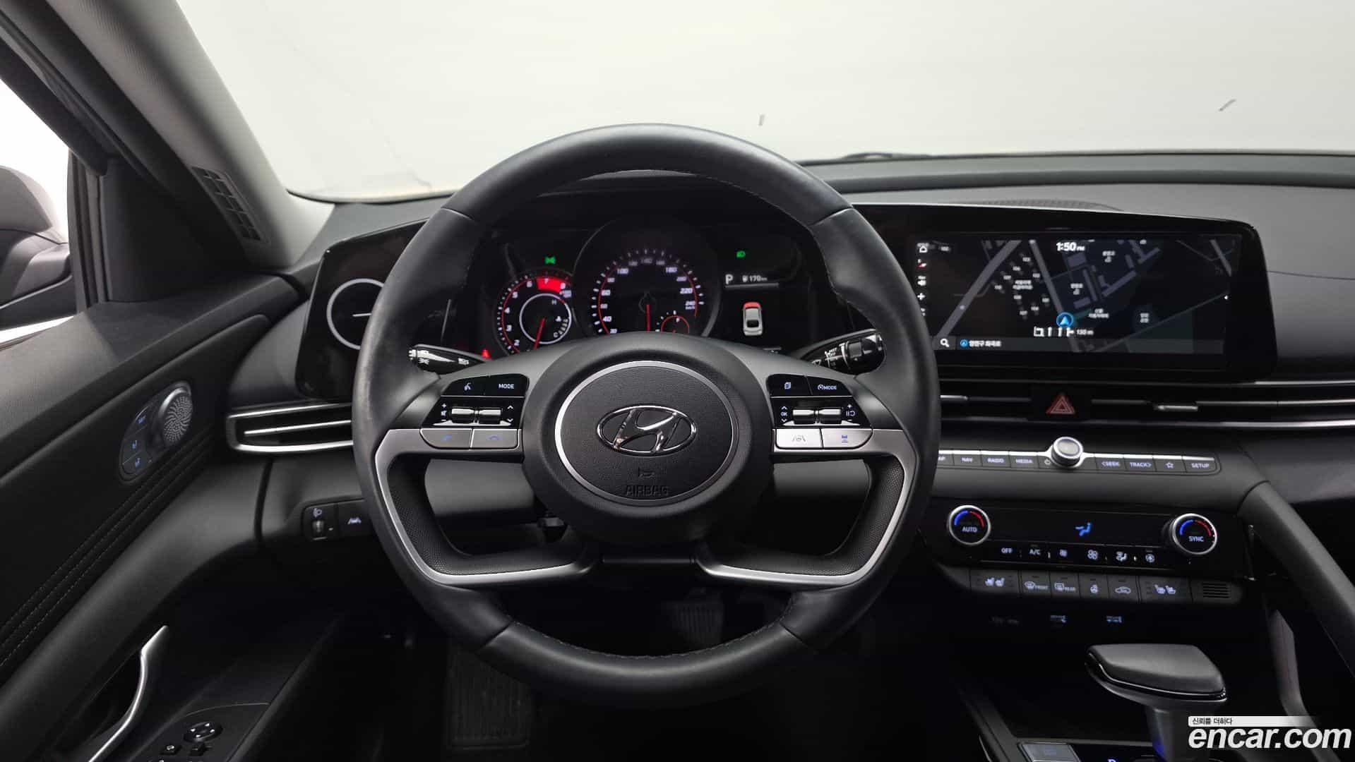 AVANTE Hyundai 2022.4-OPTION-017