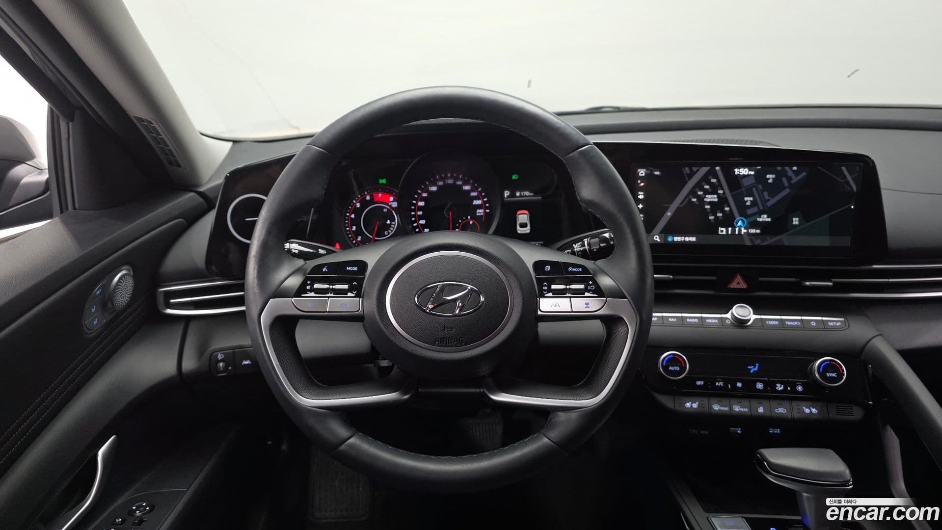 Main__Slider__Photo:AVANTE Hyundai 2022.4-12