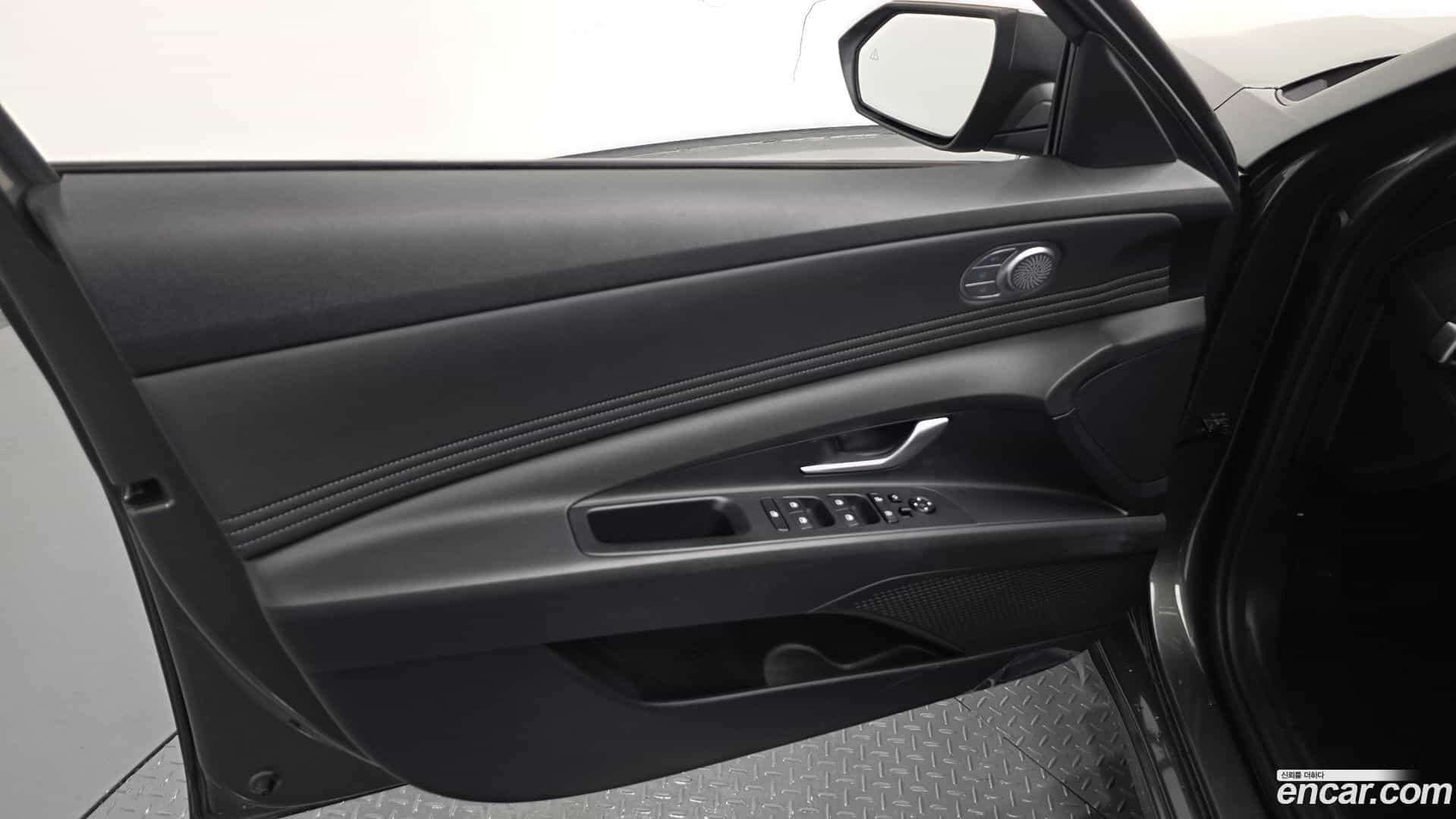 AVANTE Hyundai 2022.4-INNER-034