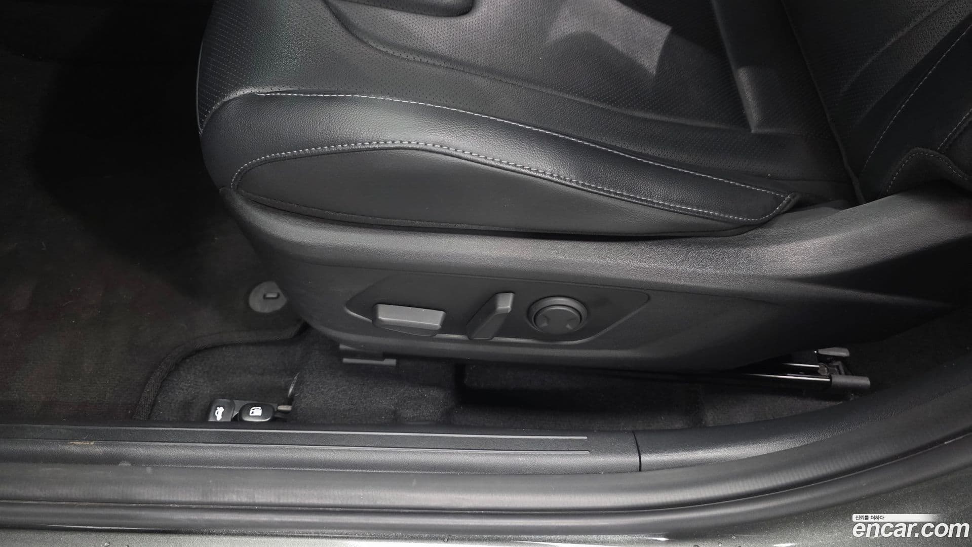 Main__Slider__Photo:AVANTE Hyundai 2022.4-28