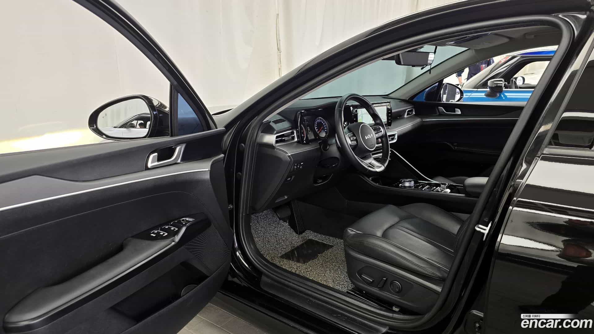 K5 Kia 2023.2-INNER-010