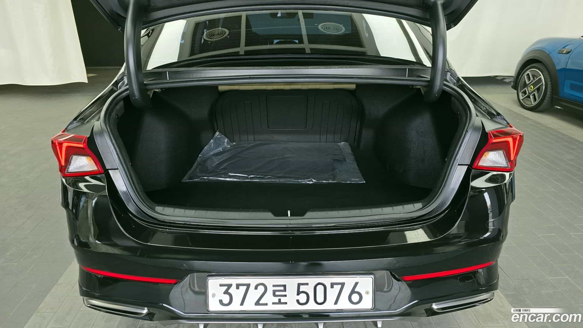 K5 Kia 2023.2-OPTION-024