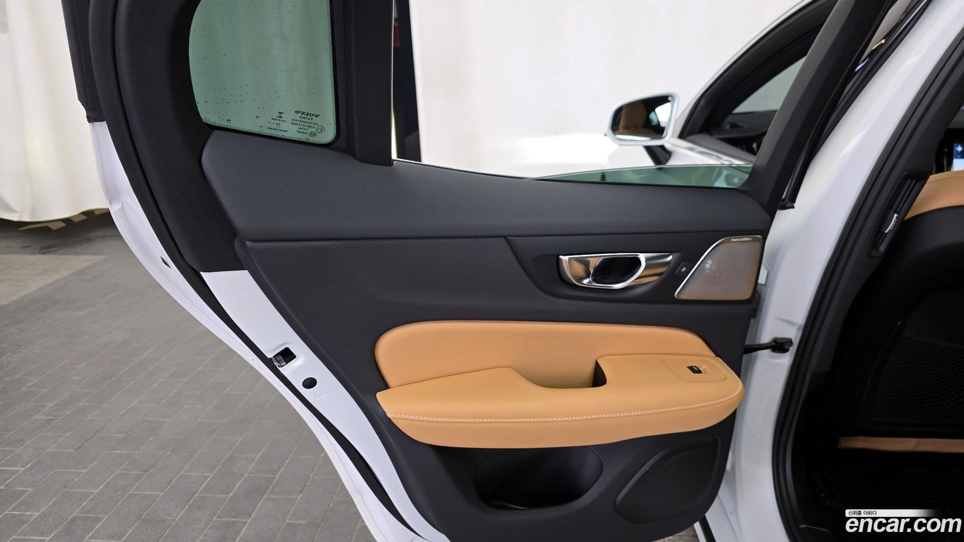 Main__Slider__Photo:S60 Volvo 2021.1-24