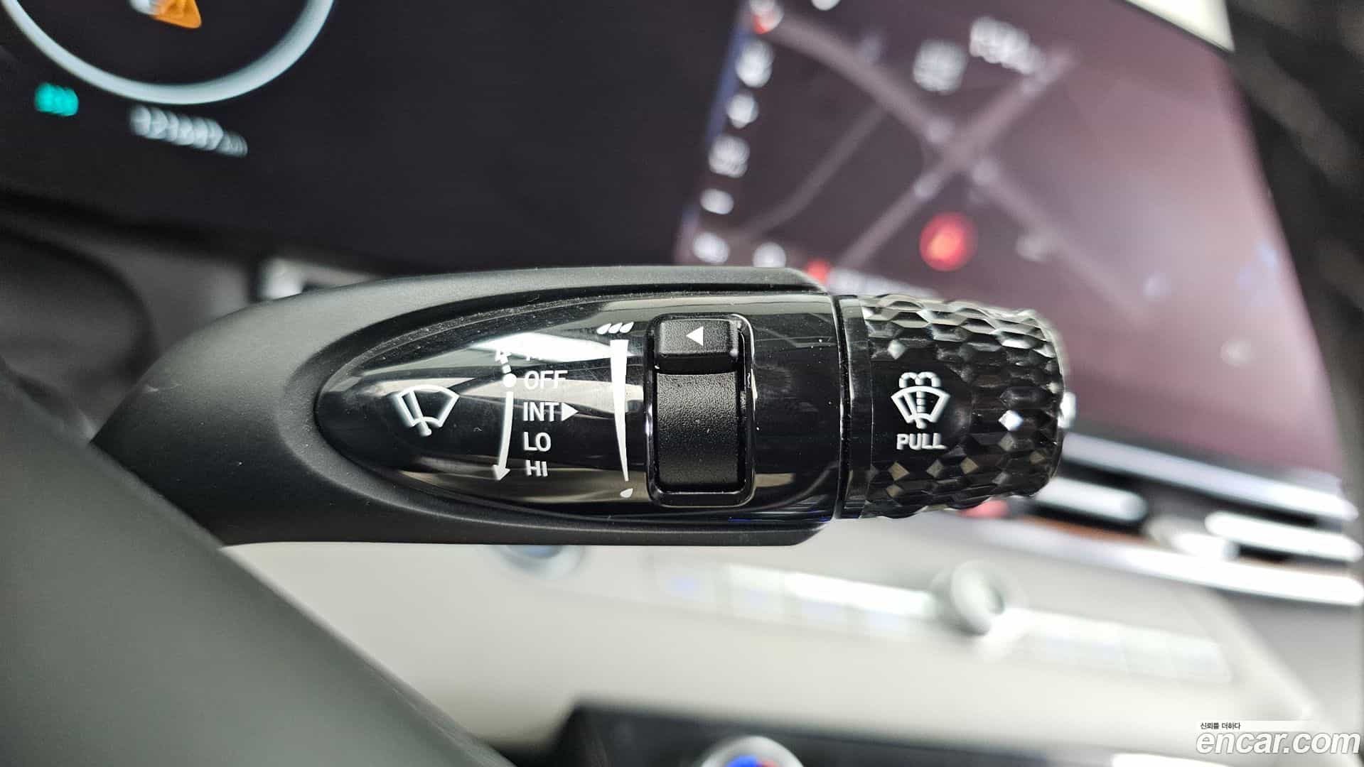 AVANTE Hyundai 2021.3-OPTION-040
