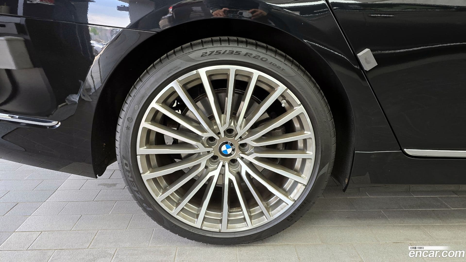 Main__Slider__Photo:7-Series BMW 2022.7-4