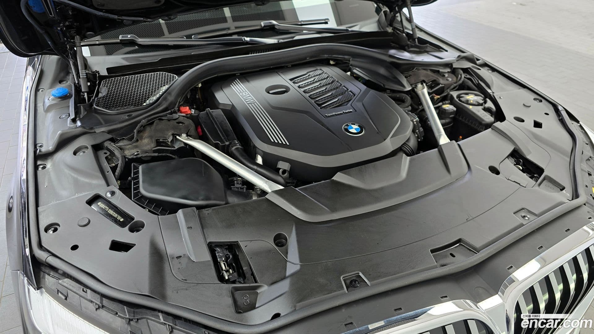 Main__Slider__Photo:7-Series BMW 2022.7-5
