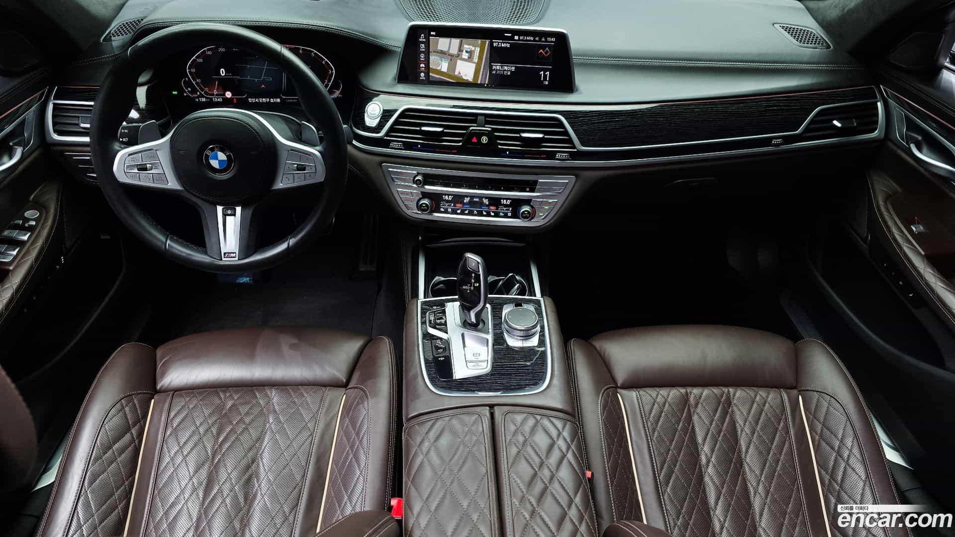 7-Series BMW 2021.3-INNER-007