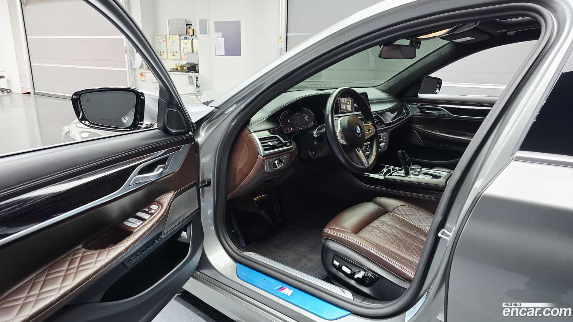 7-Series BMW 2021.3-INNER-010