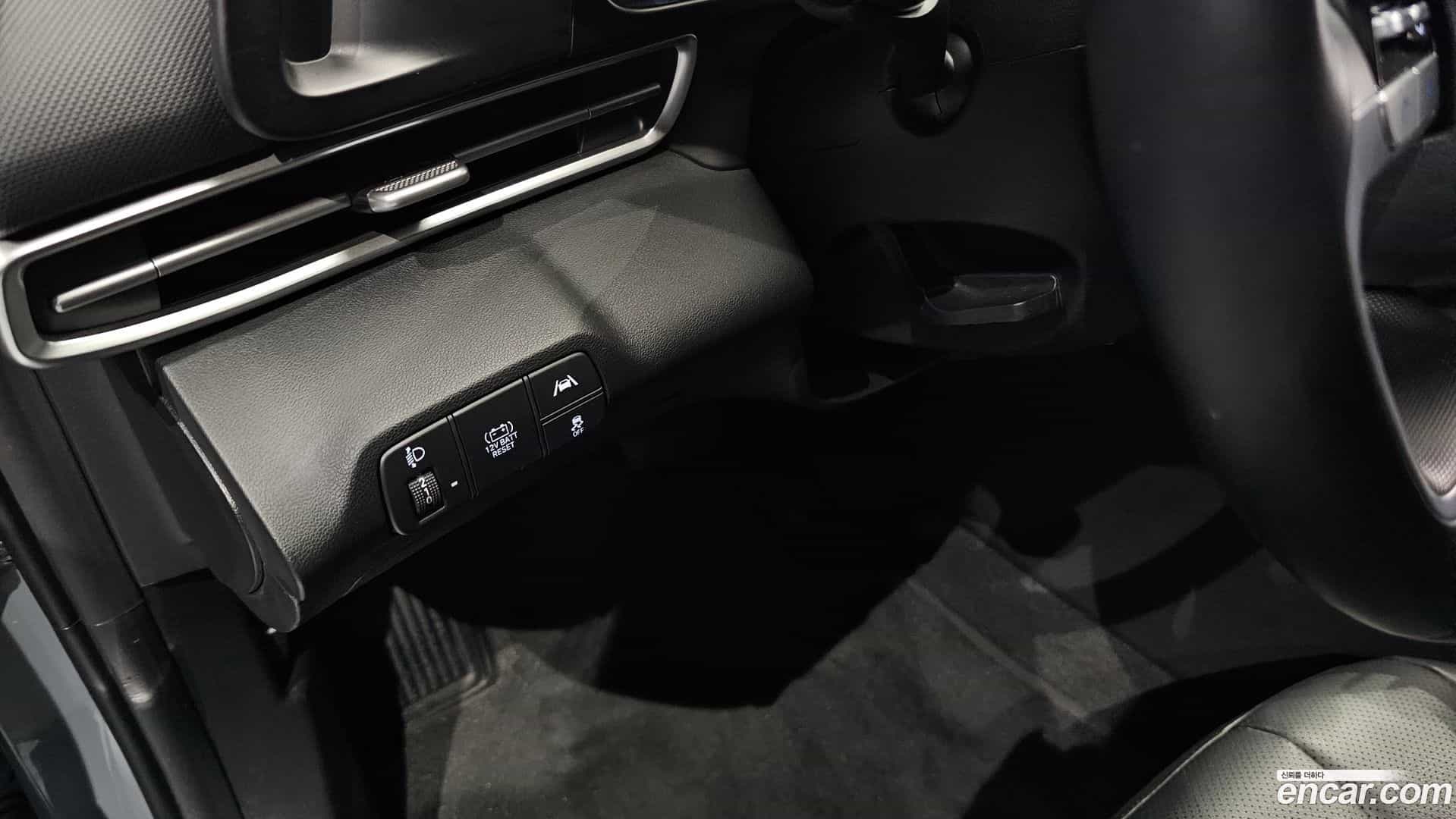 AVANTE Hyundai 2020.11-OPTION-020