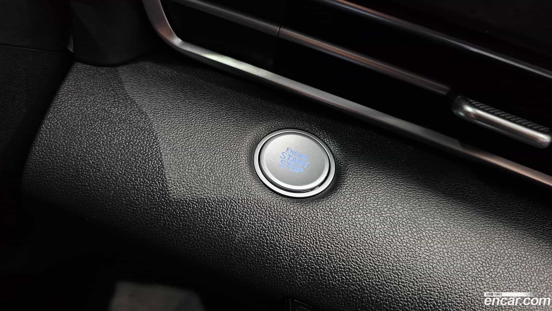 AVANTE Hyundai 2020.11-OPTION-021