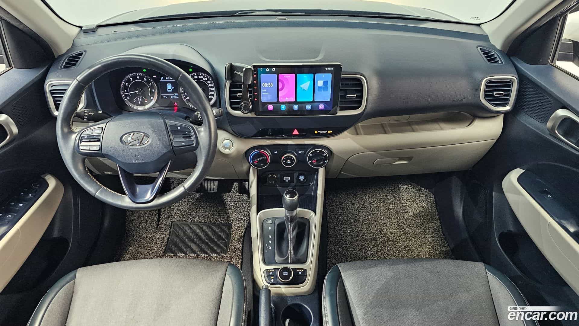 Venue Hyundai 2020.3-INNER-007
