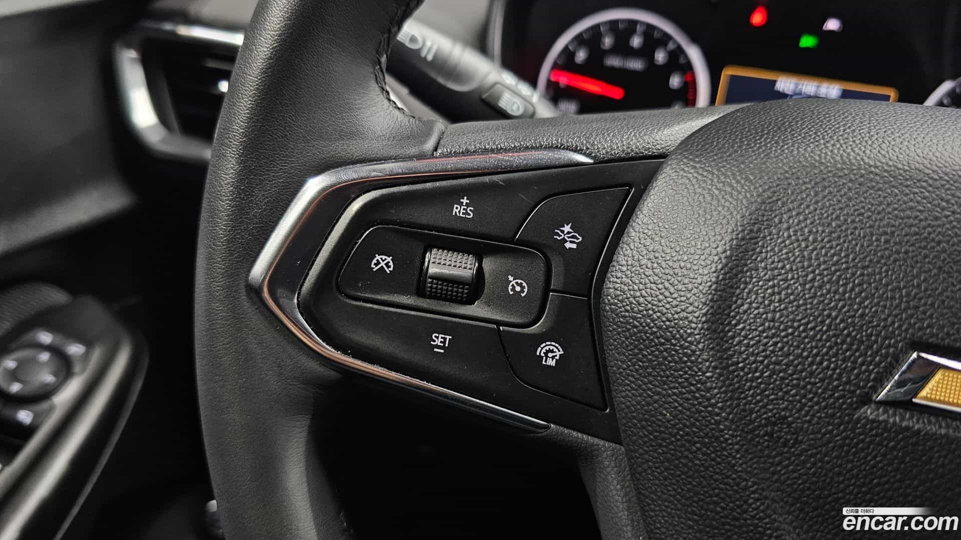Trailblazer Chevrolet 2023.3-OPTION-018